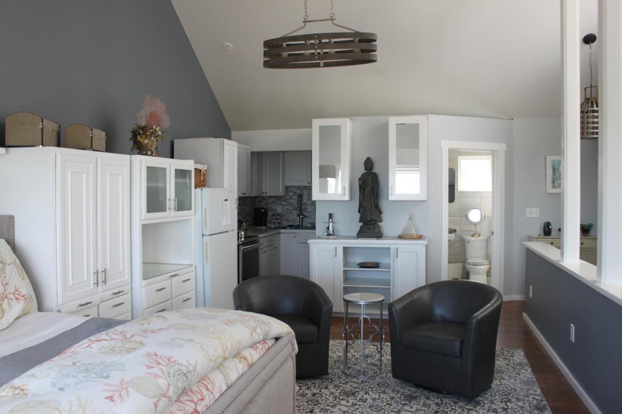 Dungeness Barn House Bed And Breakfast At Two Crows Farm スクイム エクステリア 写真
