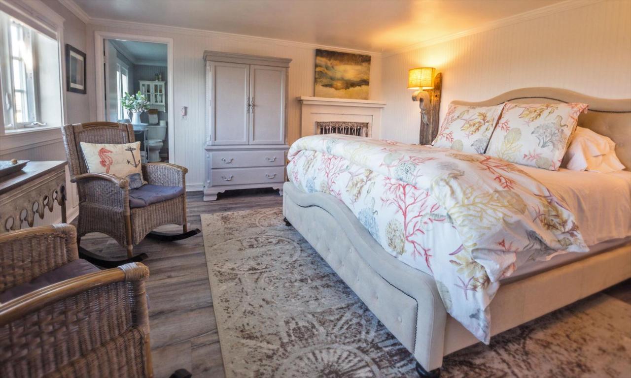 Dungeness Barn House Bed And Breakfast At Two Crows Farm スクイム エクステリア 写真